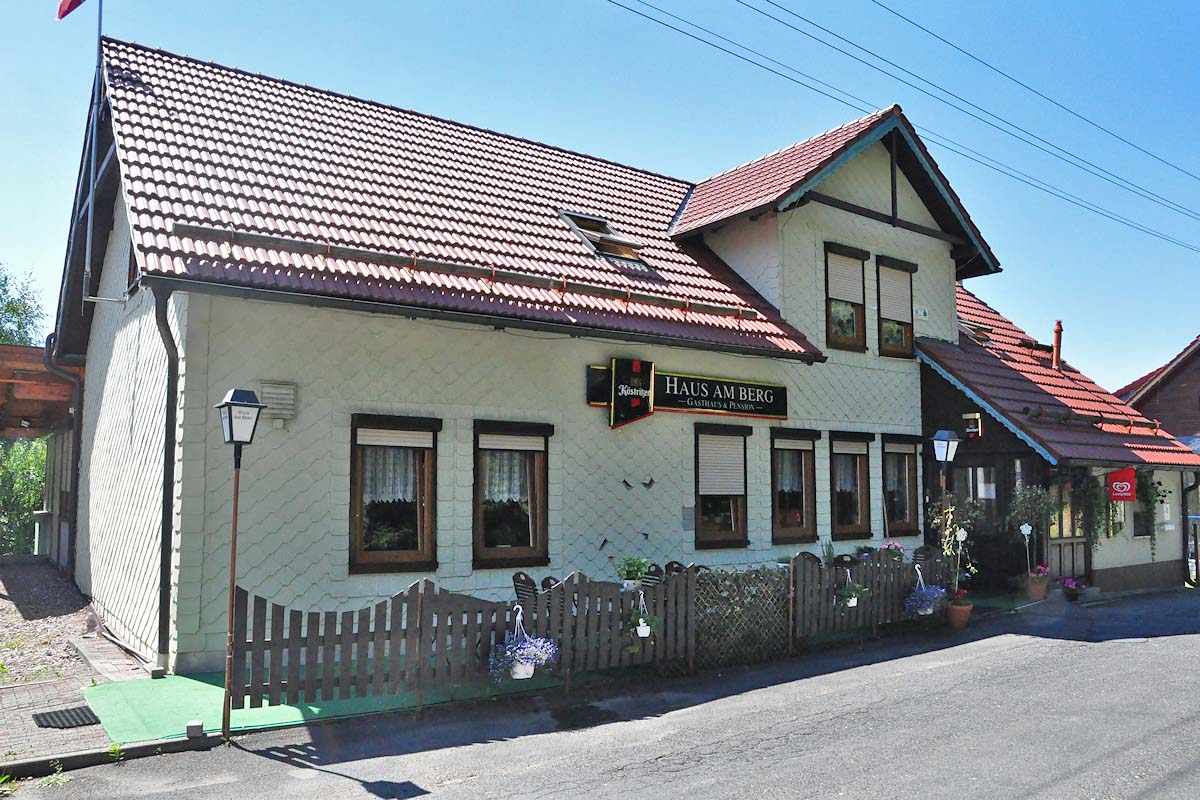 Gasthaus & Pension Haus am Berg, Goldlauter-Heidersbach, Suhl